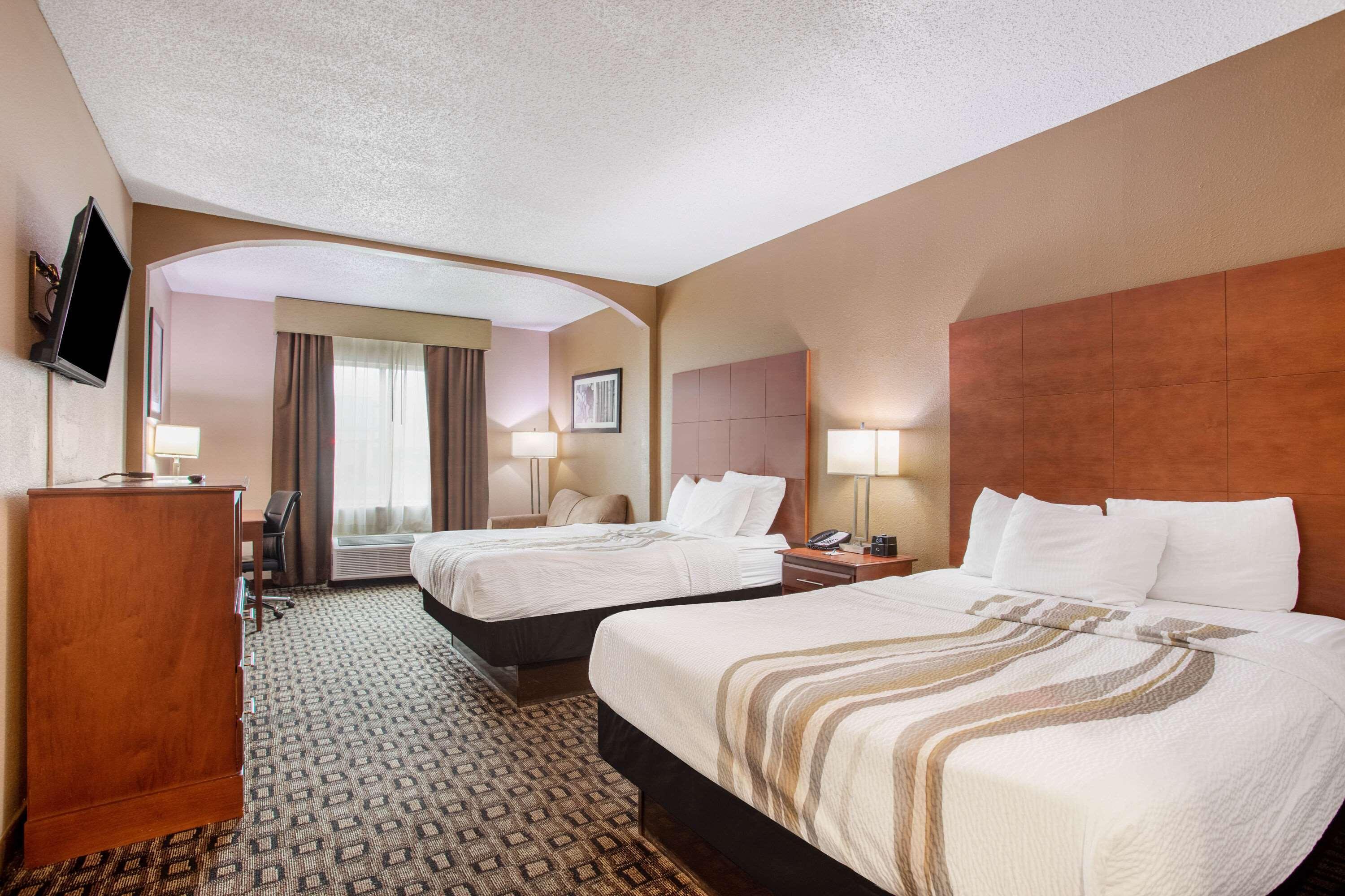 La Quinta Inn By Wyndham Decatur Alabama Exterior foto